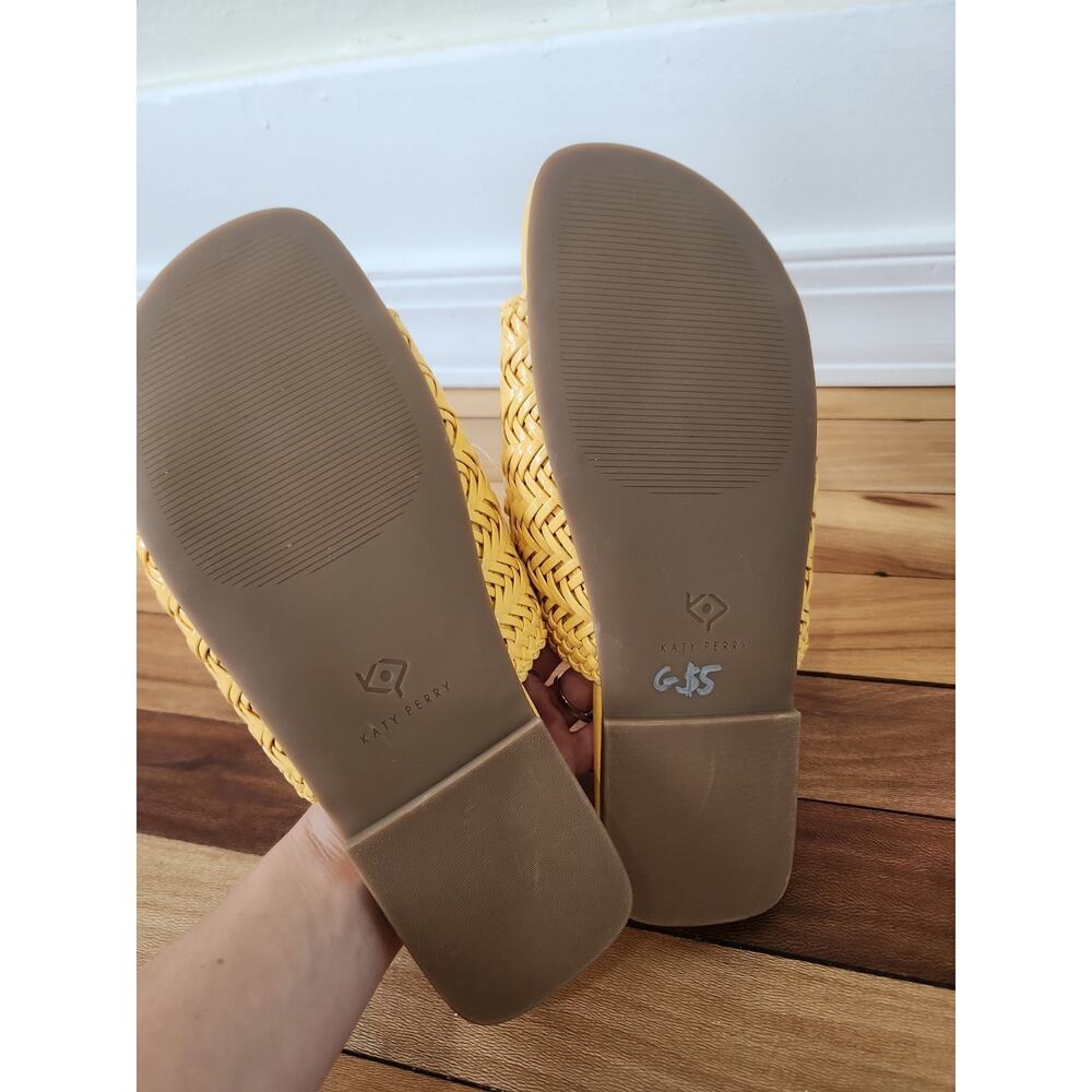 Katy Perry Yellow Woven Women's 8 M Slides Sandals - Picture 6 of 6